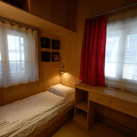 Casa Zubiana アパート *